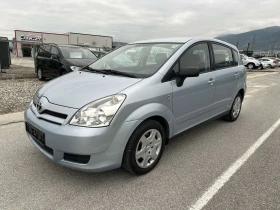 Toyota Avensis 1.6//КЛИМАТИК//, снимка 1