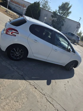 Обява за продажба на Peugeot 208 ~6 200 EUR - изображение 1 | Auto.bg Обява за продажба на Peugeot 208 ~6 200 EUR - изображение 1