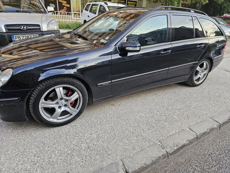 Mercedes-Benz C 180 Kompressor  sport edition , снимка 16 - Автомобили и джипове - 47401258