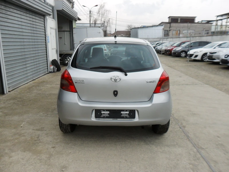 Toyota Yaris 1,0i-KLIMATIK, снимка 6 - Автомобили и джипове - 44672324