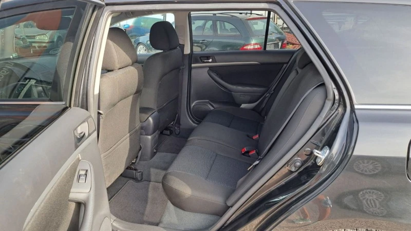 Toyota Avensis 2.2D4D NOV VNOS GERMANY, снимка 17 - Автомобили и джипове - 46295882