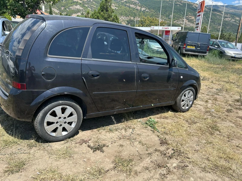 Opel Meriva 1.7CDTI, снимка 5 - Автомобили и джипове - 48205003