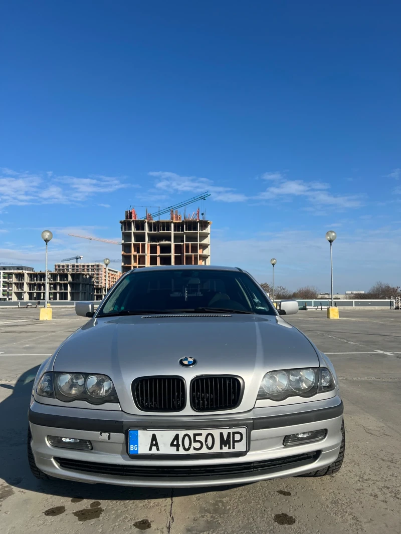 BMW 318, снимка 10 - Автомобили и джипове - 48706892