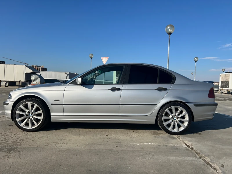 BMW 318, снимка 2 - Автомобили и джипове - 48706892