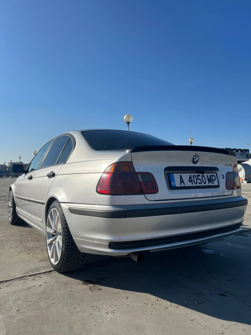 BMW 318, снимка 4 - Автомобили и джипове - 48706892