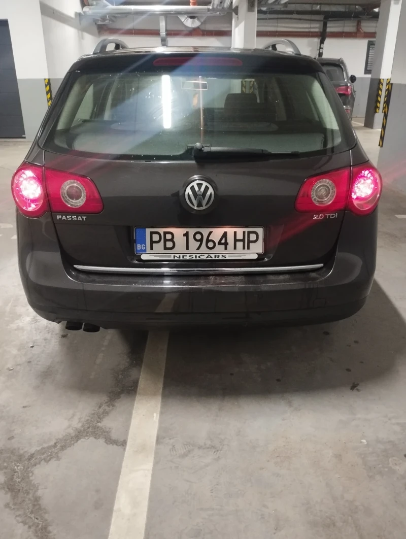 VW Passat, снимка 4 - Автомобили и джипове - 49394843