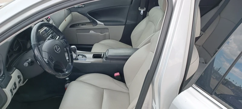 Lexus IS 250, снимка 4 - Автомобили и джипове - 52744631