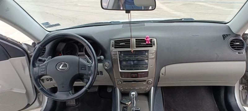 Lexus IS 250, снимка 8 - Автомобили и джипове - 52744631