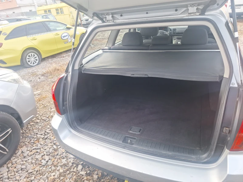 Subaru Outback 2.5 i, снимка 16 - Автомобили и джипове - 52352406