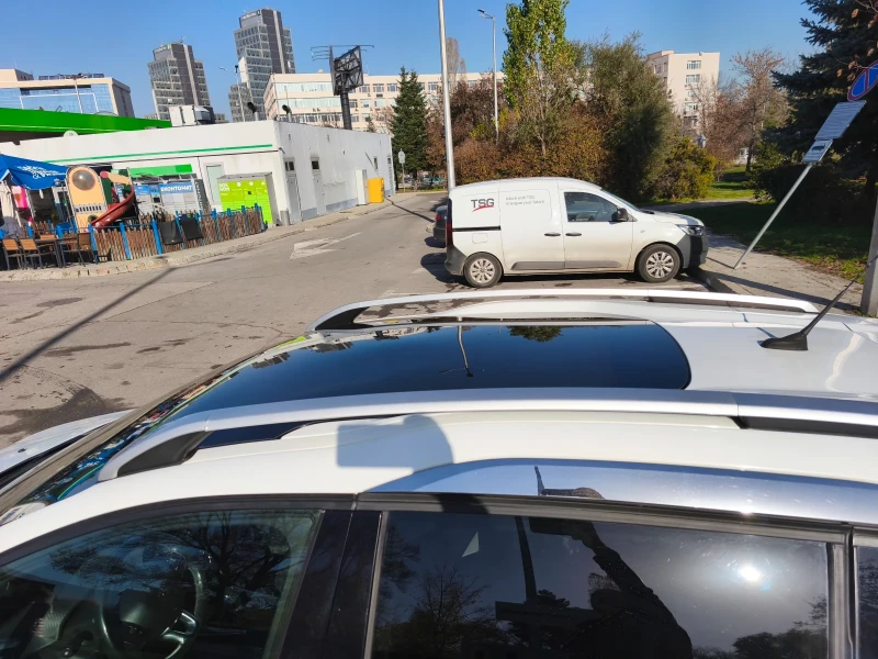 Peugeot 2008, снимка 6 - Автомобили и джипове - 53205576