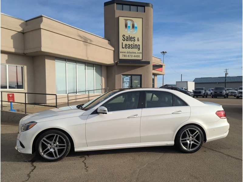 Mercedes-Benz E 400 * E400 4MATIC AWD/Nav/Pano/Cam IN HOUSE LEASING * , снимка 13 - Автомобили и джипове - 52688648