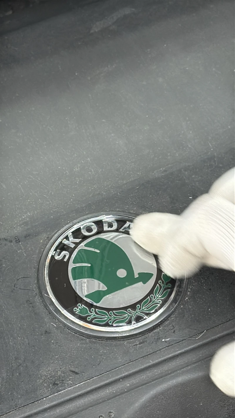 Skoda Fabia, снимка 9 - Автомобили и джипове - 53057878