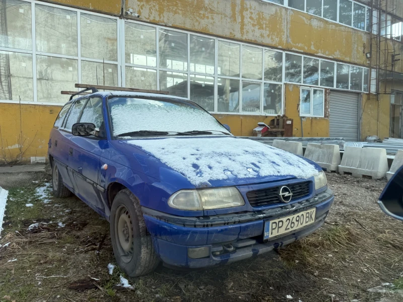 Opel Astra 1.6 БЕНЗИН, снимка 2 - Автомобили и джипове - 53528709