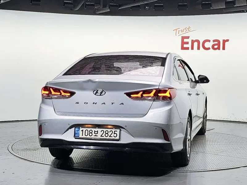 Hyundai Sonata, снимка 4 - Автомобили и джипове - 55733973