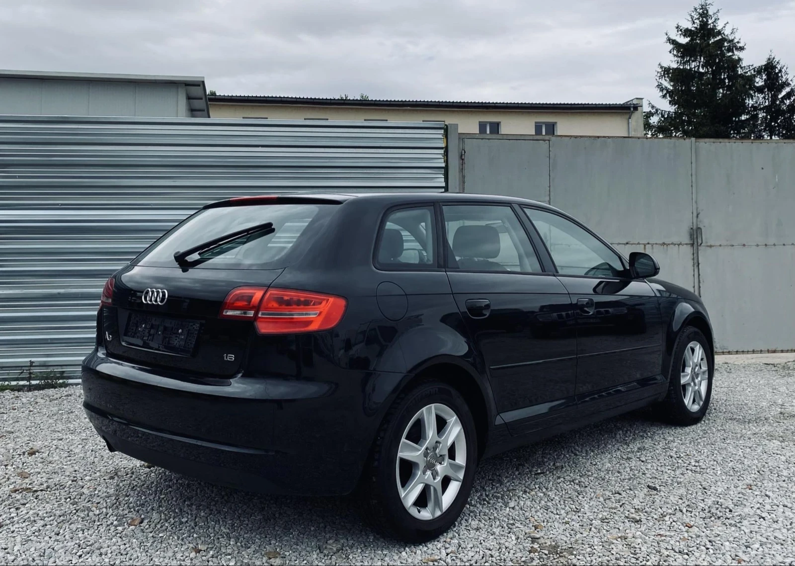 Audi A3 SPORTBACK* БЕНЗИН  - изображение 7