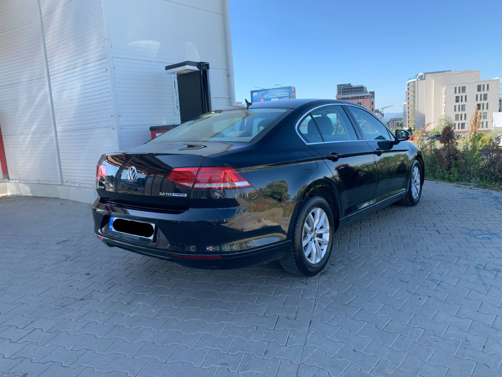 VW Passat 2.0TDI DSG-6 - изображение 3