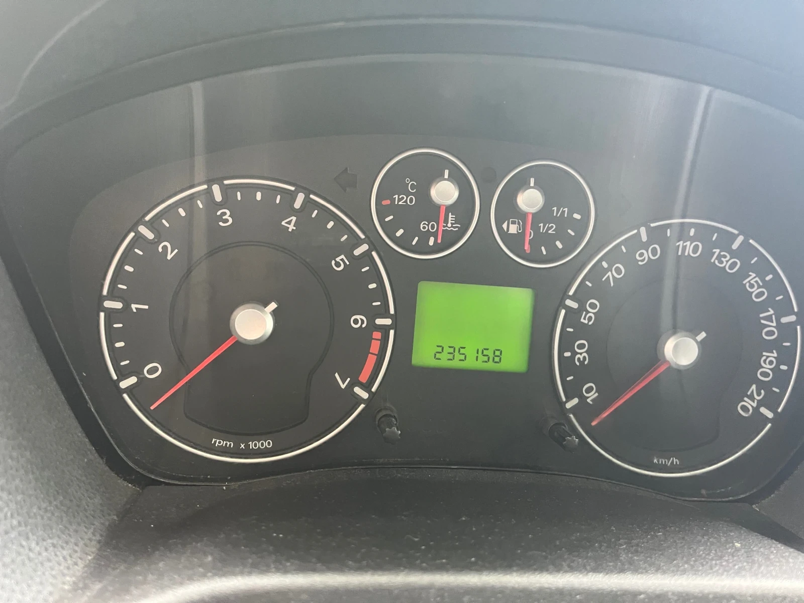 Ford Fiesta  - изображение 5