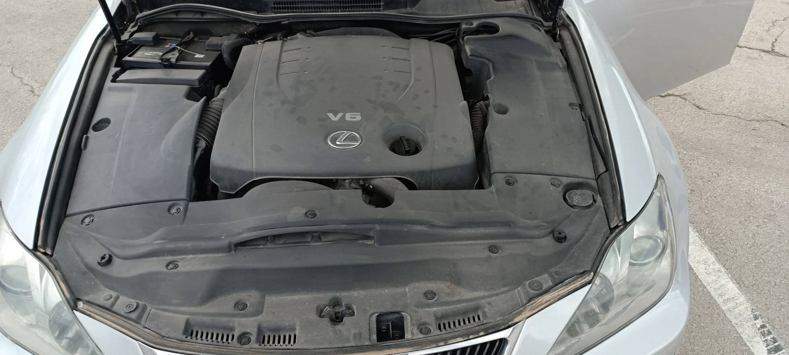 Lexus IS 250  - изображение 7