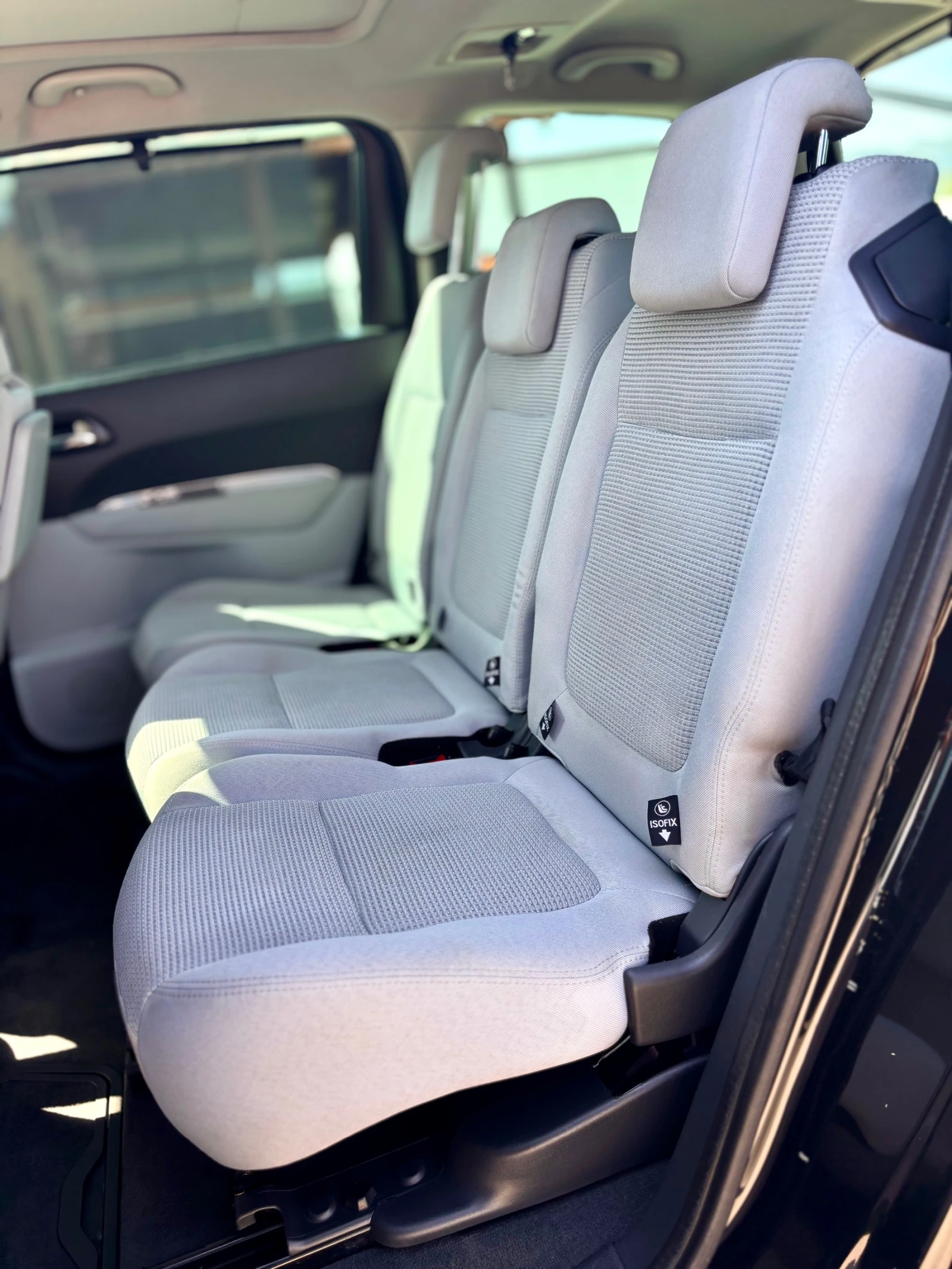 Peugeot 5008 | Mobile.bg   13