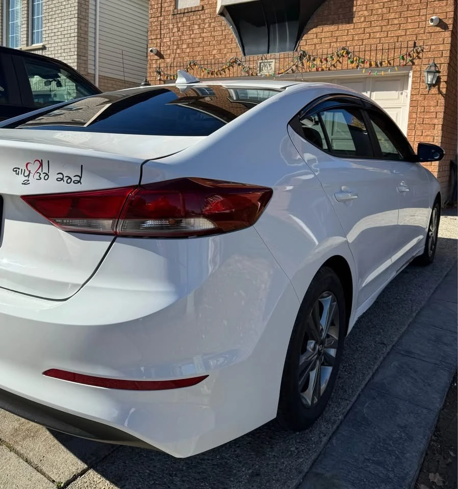 Hyundai Elantra FWD * * CARFAX * * АВТОКРЕДИТ - изображение 8