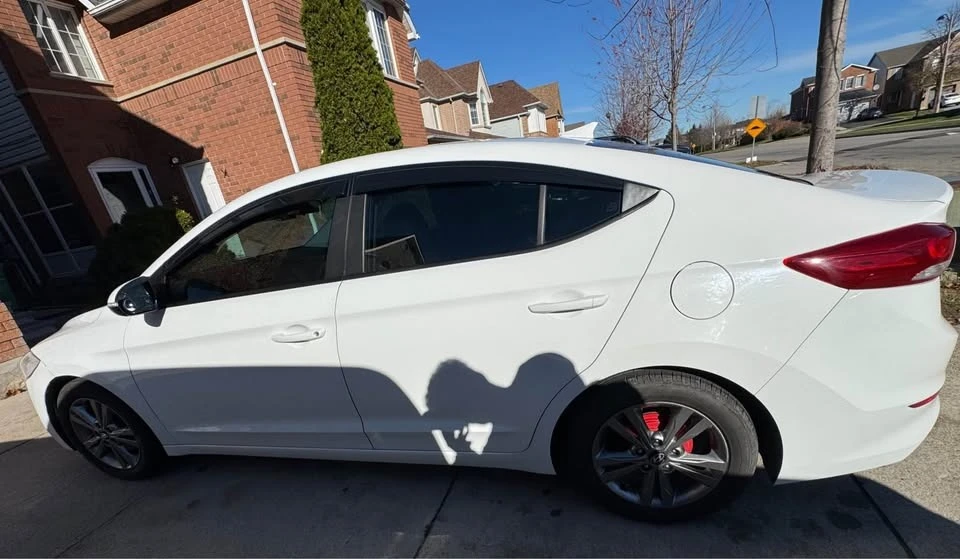 Hyundai Elantra FWD * * CARFAX * * АВТОКРЕДИТ - изображение 5