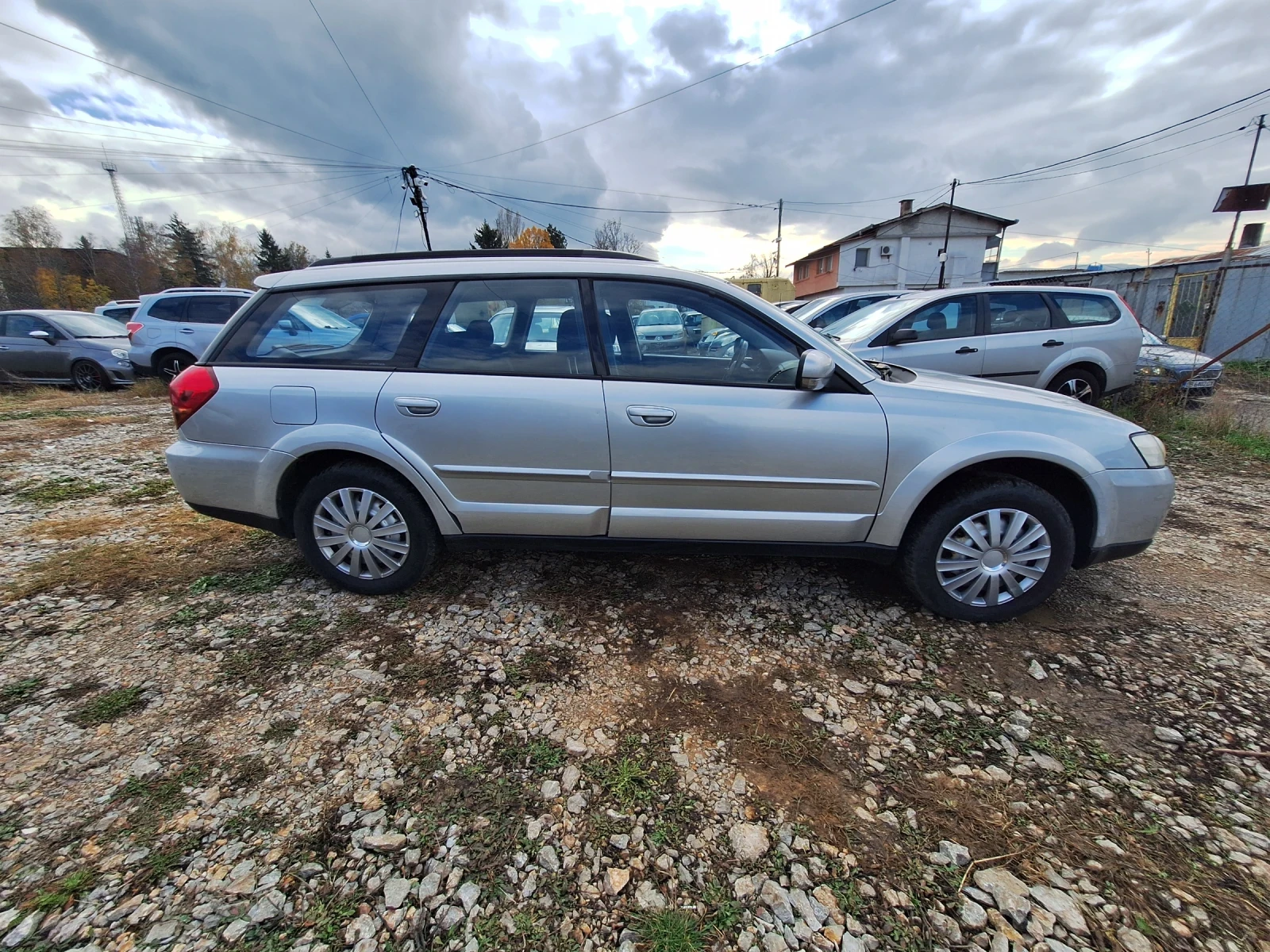 Subaru Outback 2.5 i - изображение 8
