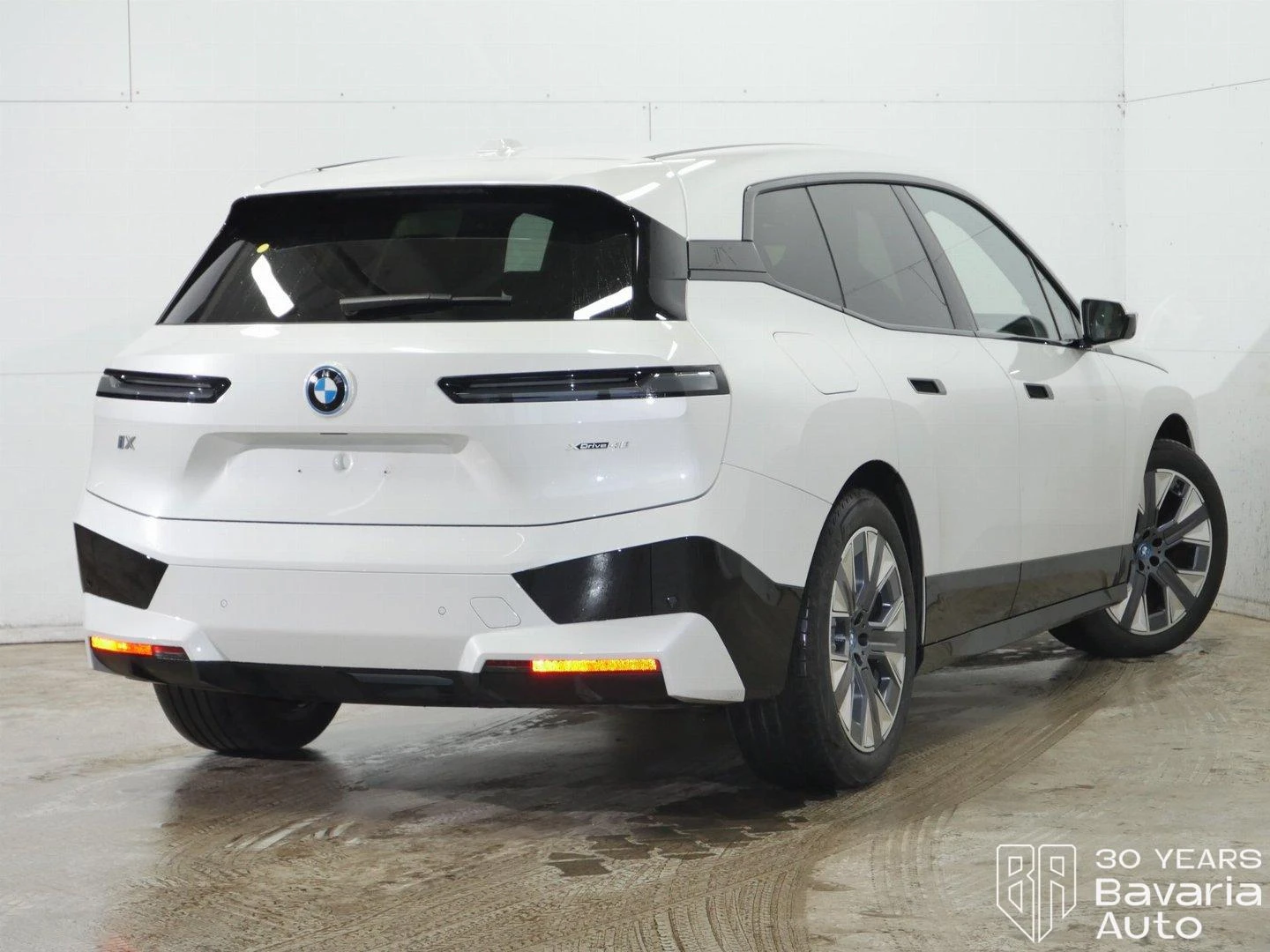 BMW iX 40 xDrive Sport | Mobile.bg � ����������� 3