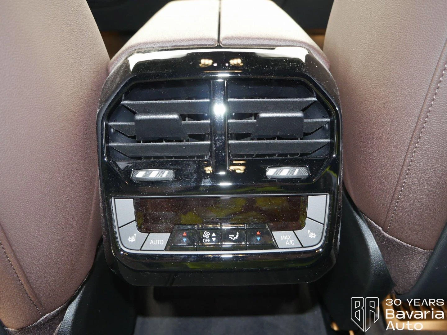 BMW iX 40 xDrive Sport | Mobile.bg � ����������� 12