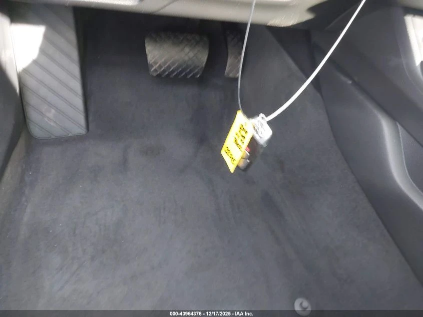 Audi A4 2l 40 Premium/40 Titanium Premium | Mobile.bg � ����������� 11