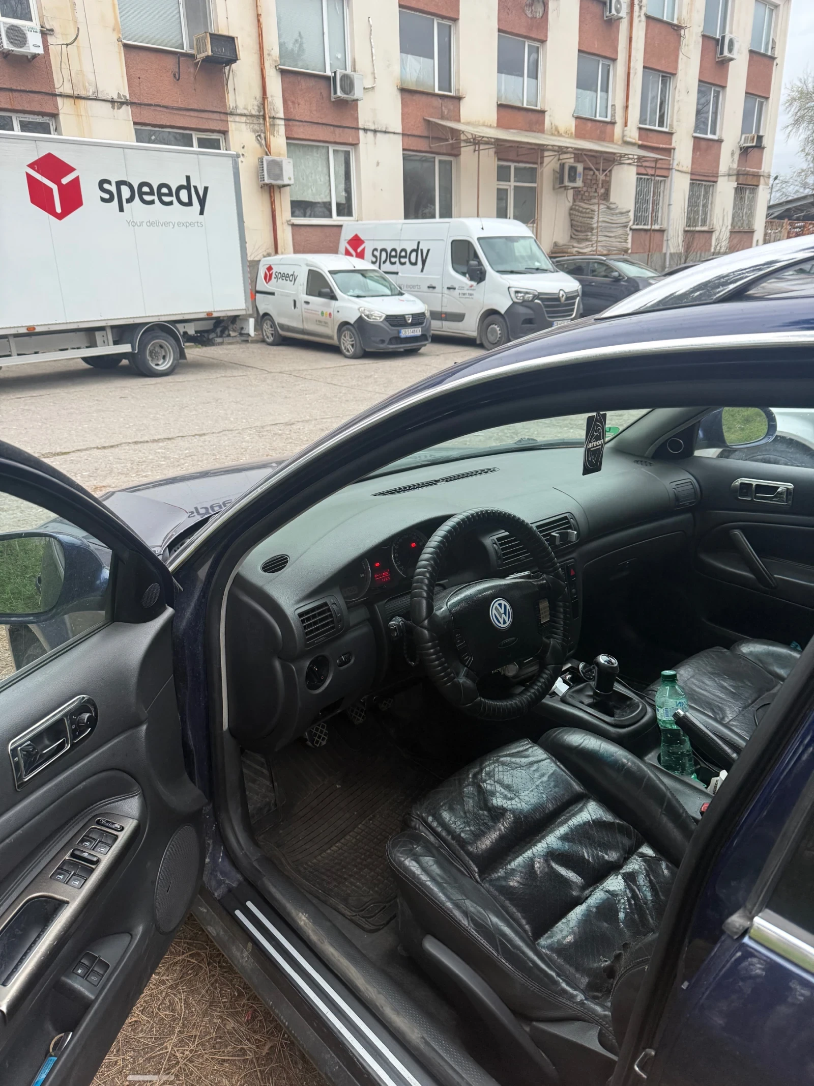 VW Passat, снимка 4 - Автомобили и джипове - 53950563