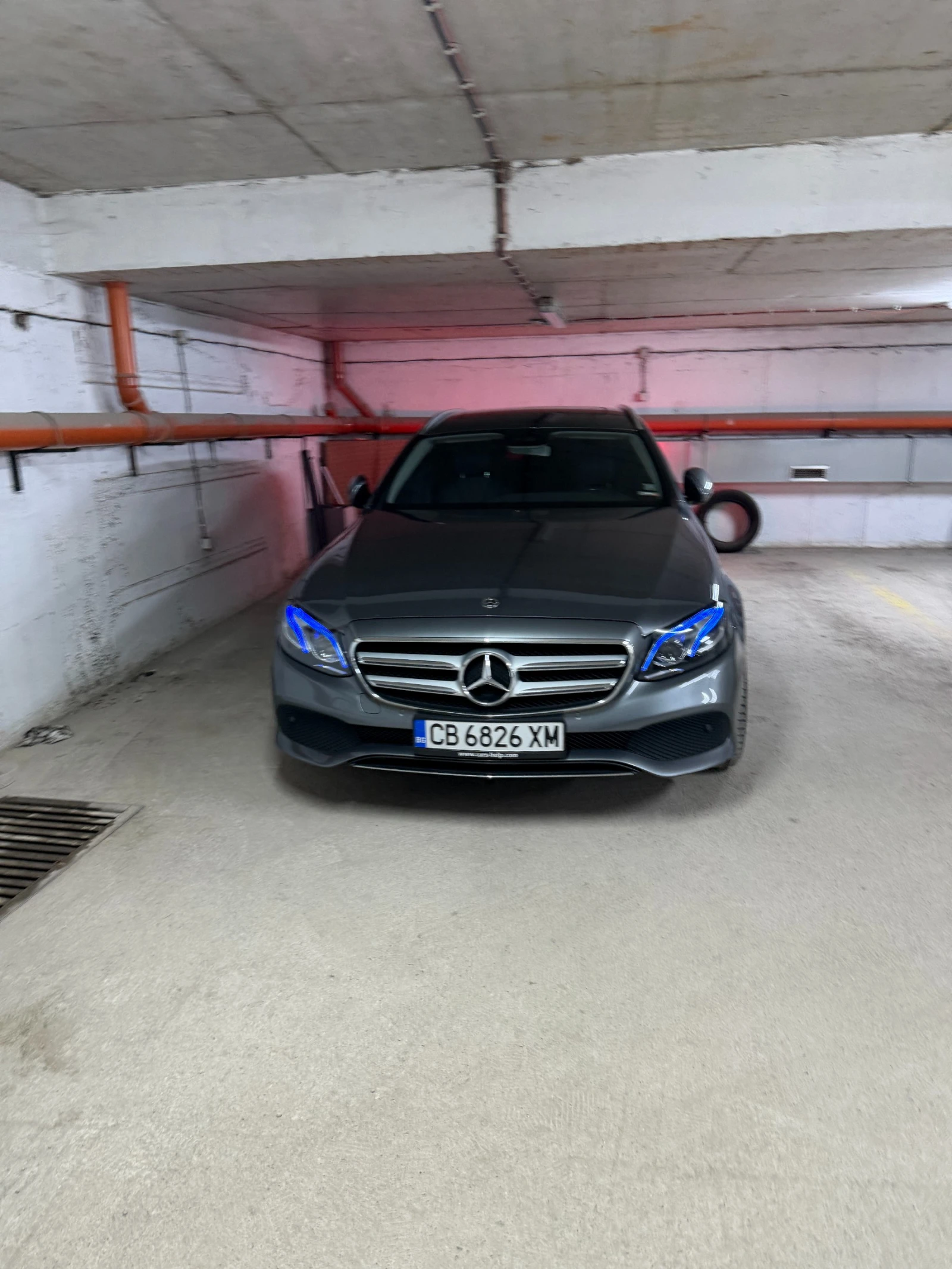 Mercedes-Benz E 350 4matic, снимка 12 - Автомобили и джипове - 53952387