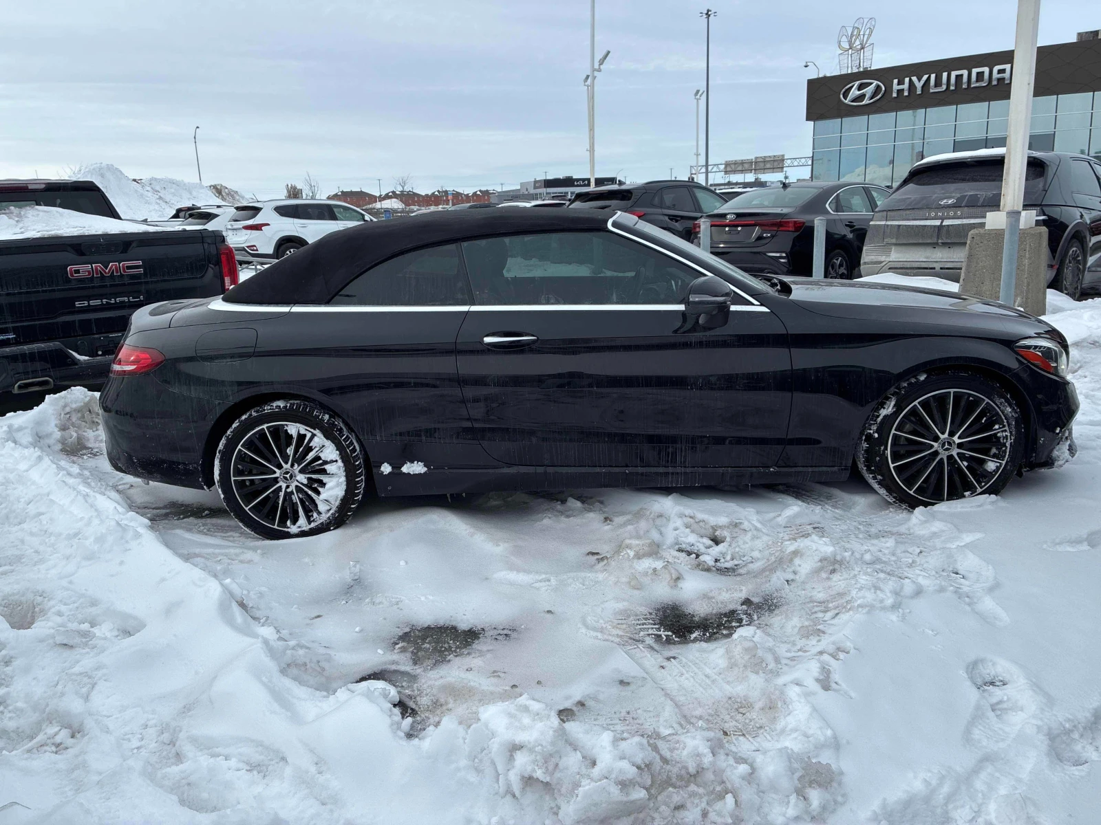 Mercedes-Benz C 300 Oбдухване * * CARFAX * * АВТО КРЕДИТ * * , снимка 4 - Автомобили и джипове - 53989758