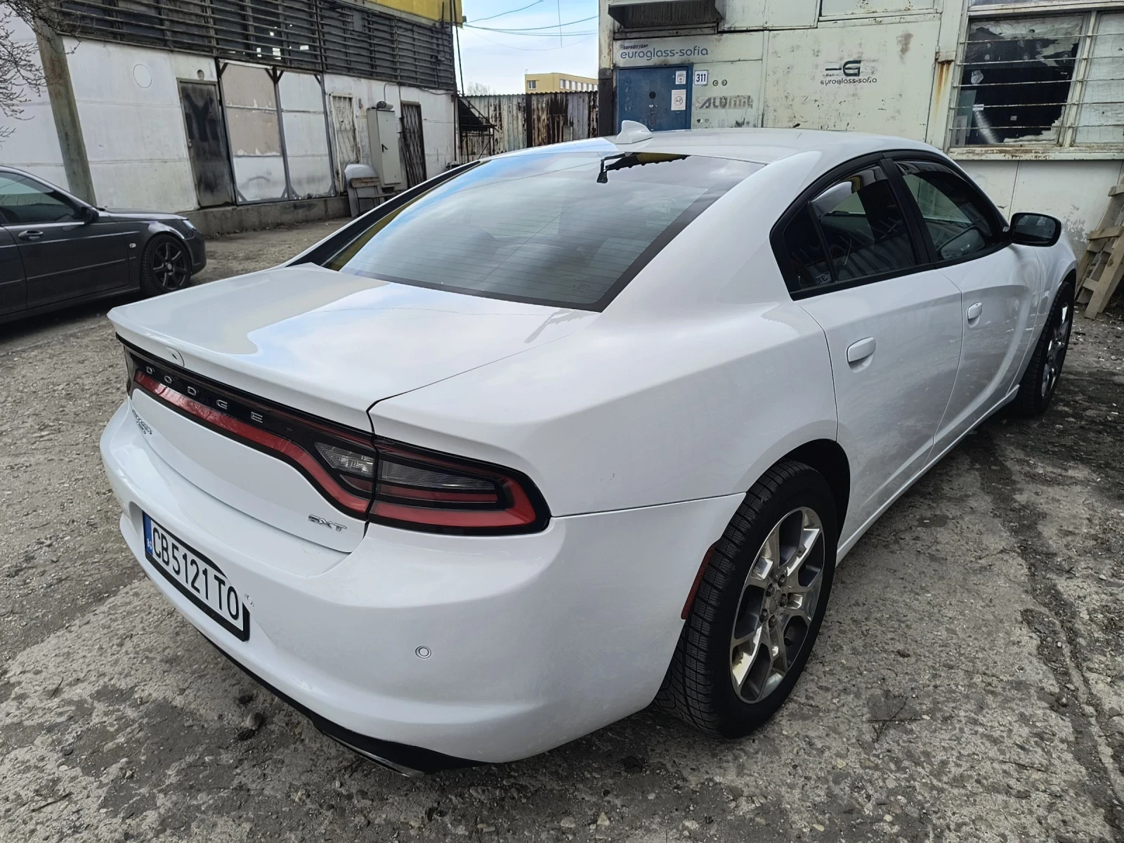 Dodge Charger SXT AWD 2017г. | 3.6 V6 | FULL EXTRAS | ОБСЛУЖЕН, снимка 3 - Автомобили и джипове - 53994968