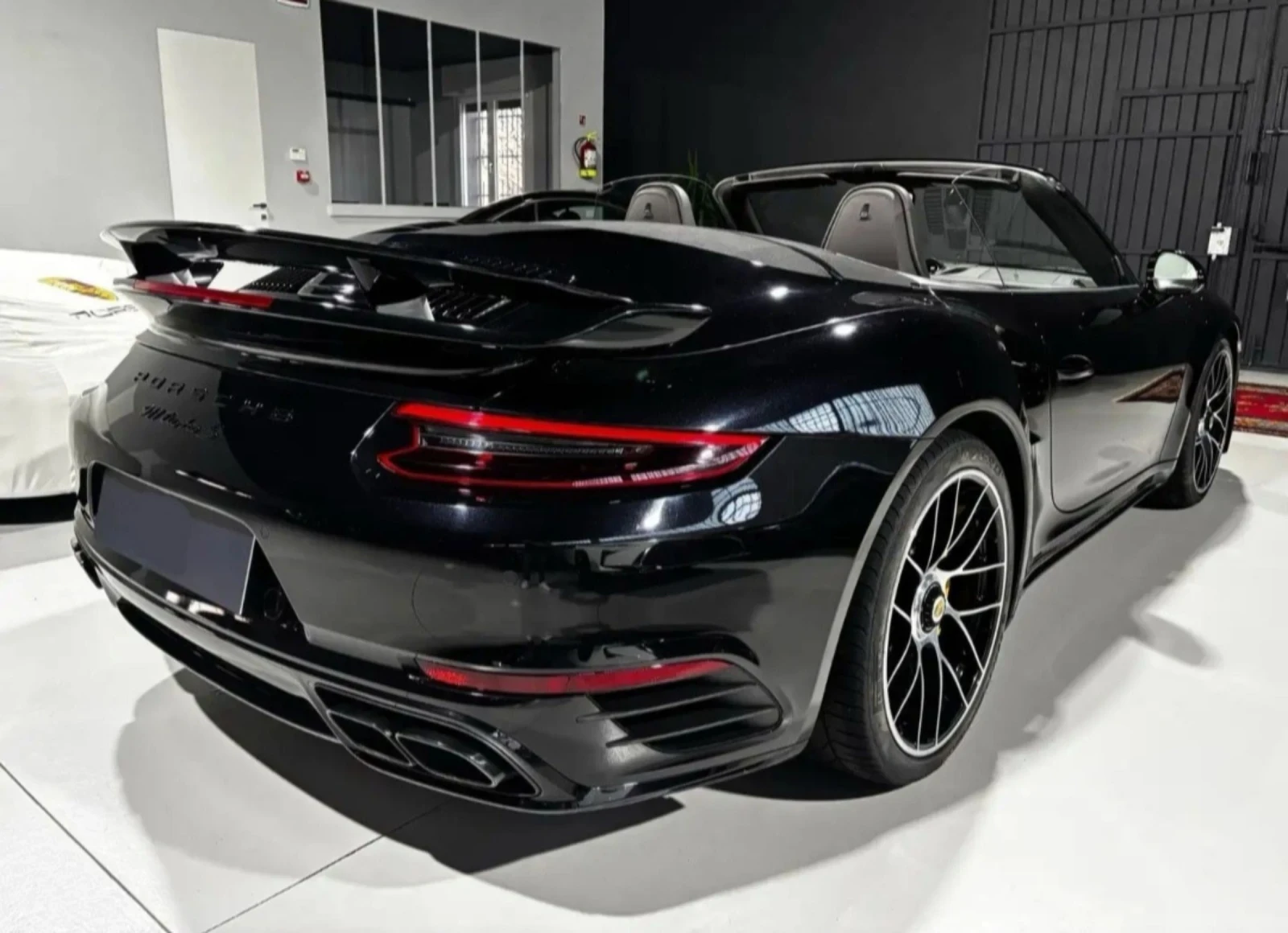 Porsche 911 Turbo S, снимка 2 - Автомобили и джипове - 54314087