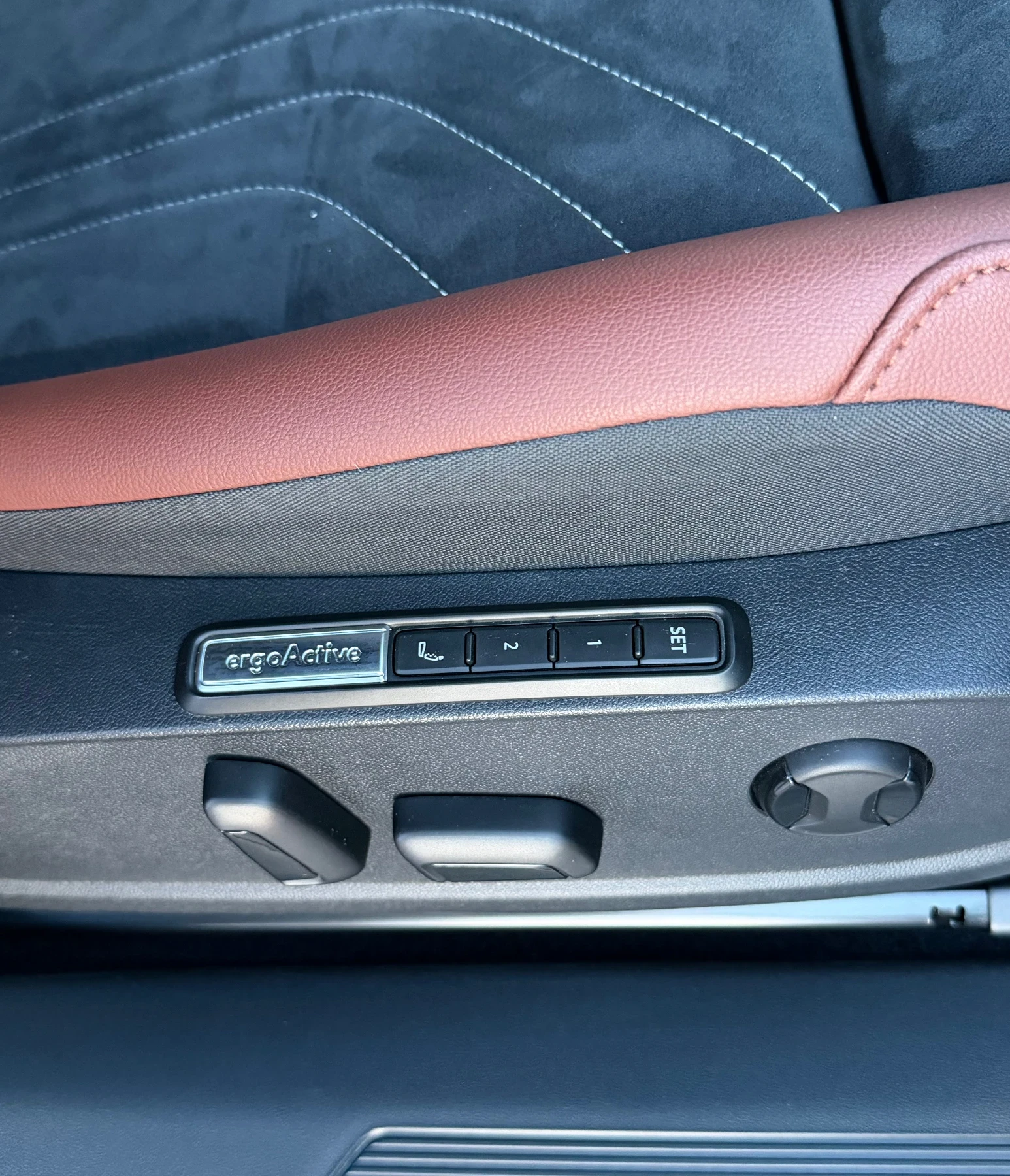 VW ID.4 Pro 82kw, снимка 16 - Автомобили и джипове - 54333439