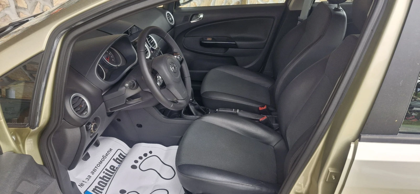 Opel Corsa 1.2i GPL 80hp, снимка 13 - Автомобили и джипове - 54585089