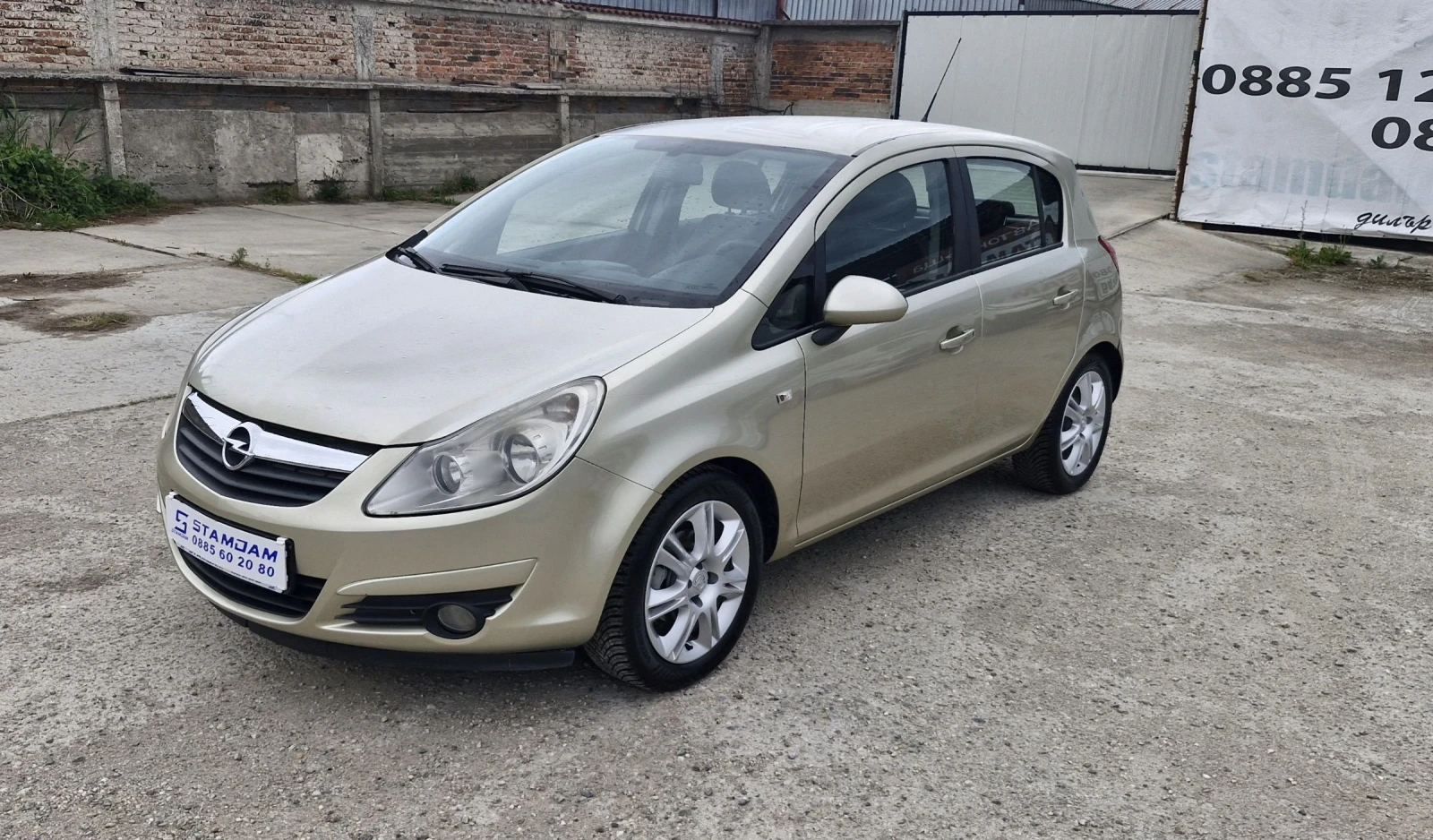 Opel Corsa 1.2i GPL 80hp, снимка 3 - Автомобили и джипове - 54585089