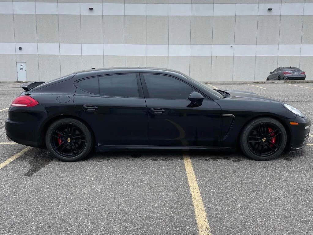 Porsche Panamera 4 FACE* BOSE* ПОДГРЕВ* ОБДУХВАНЕ* КРАЙНА ЦЕНА* , снимка 3 - Автомобили и джипове - 54714529
