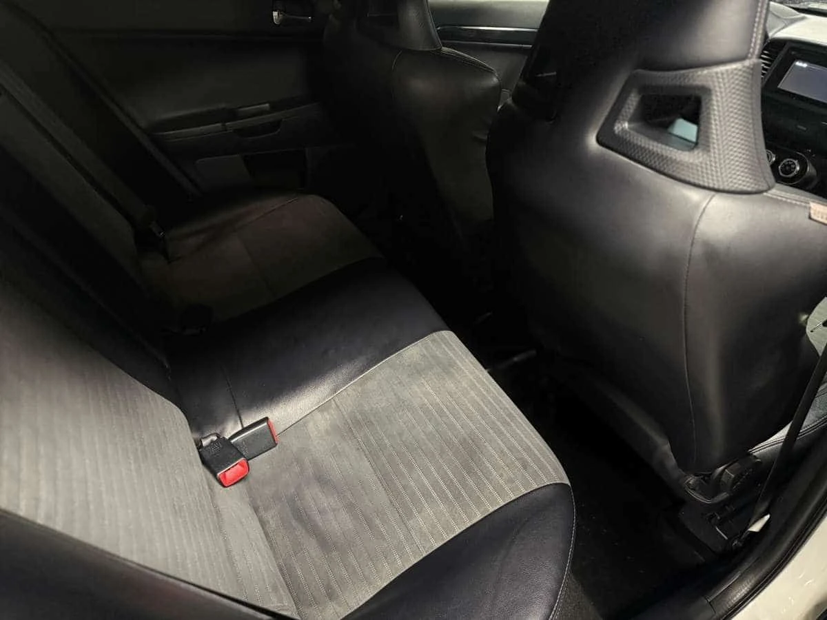 Mitsubishi Lancer * GSR| ONE OWNER| CLEAN CARFAX| ULTRA RARE * CARFA, снимка 9 - Автомобили и джипове - 55062845