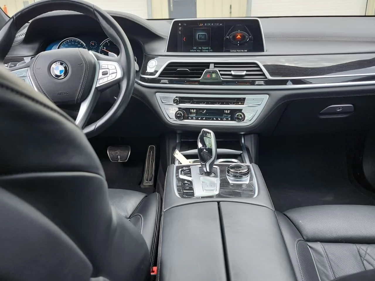 BMW 750 M-Sport * xDrive * CARFAX *  | Mobile.bg � ����������� 5