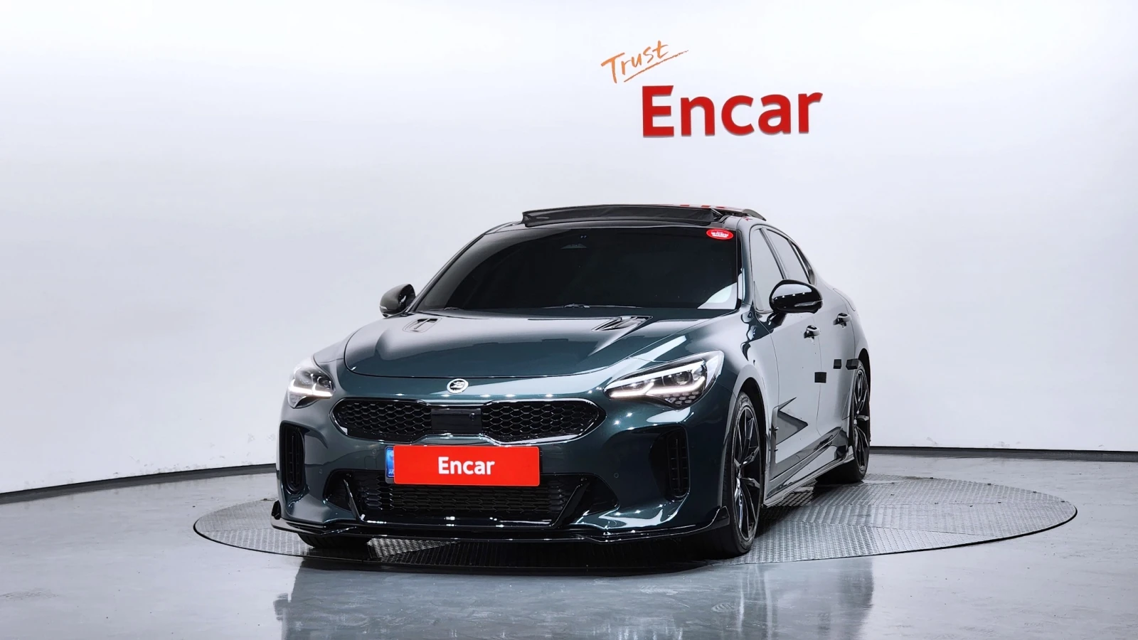 Kia Stinger * ОПЦИЯ ЗА ФИНАНСИРАНЕ , снимка 3 - Автомобили и джипове - 55407339
