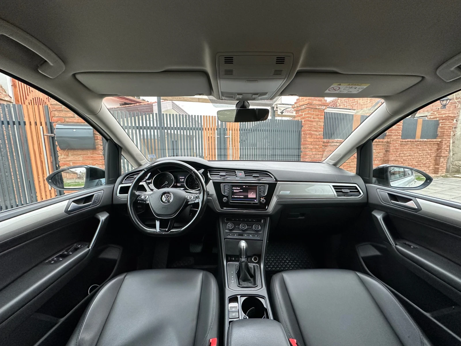 VW Touran, снимка 12 - Автомобили и джипове - 55578612