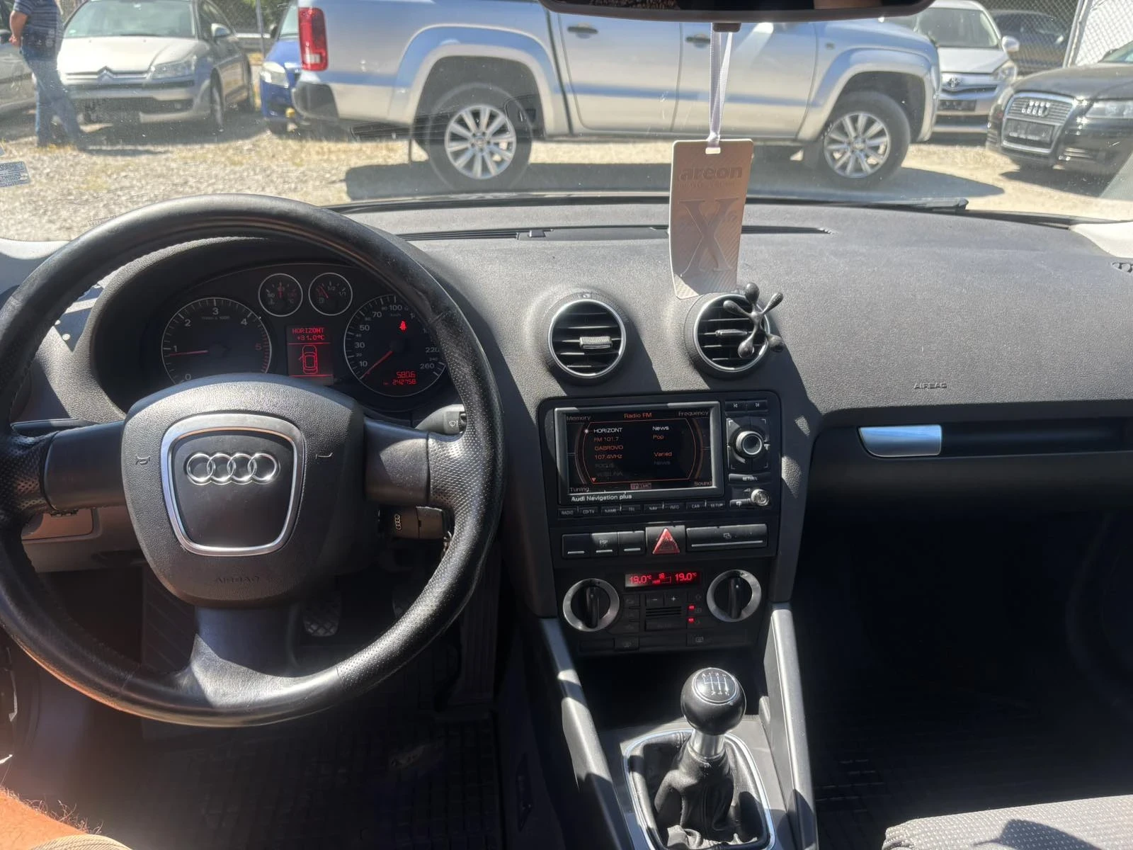 Audi A3 2.0tdi, снимка 12 - Автомобили и джипове - 55689386