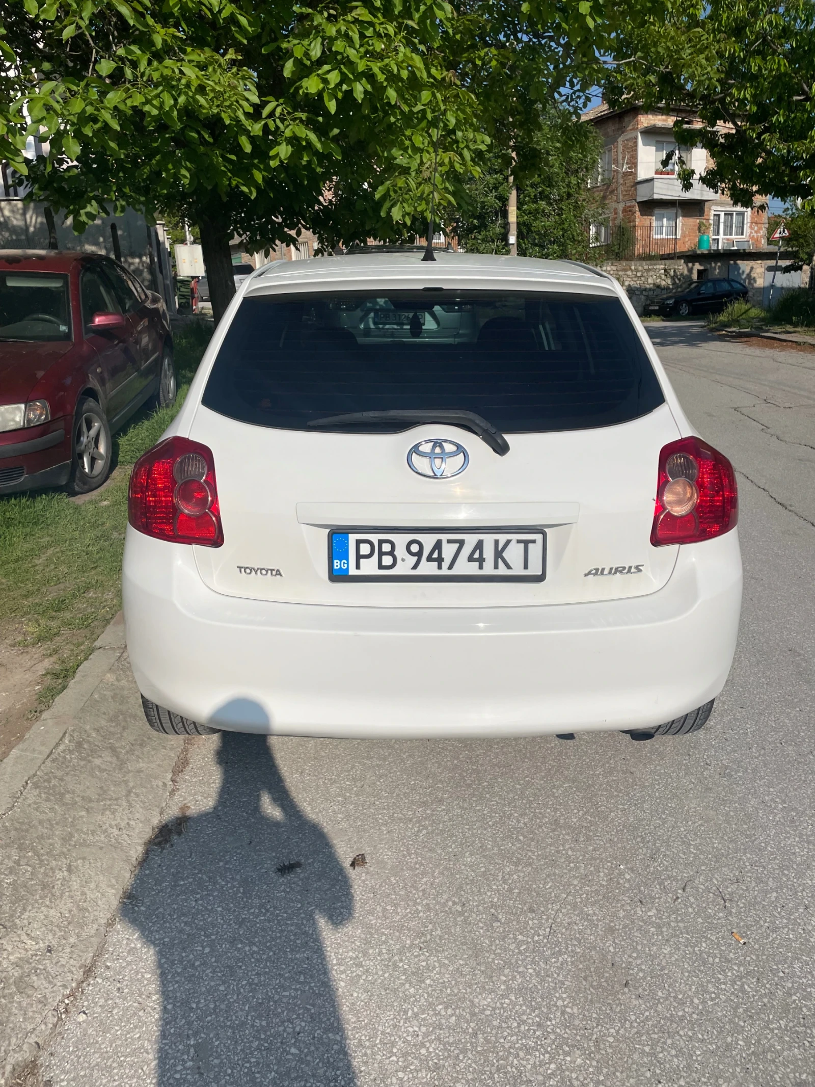 Toyota Auris, снимка 4 - Автомобили и джипове - 55726973