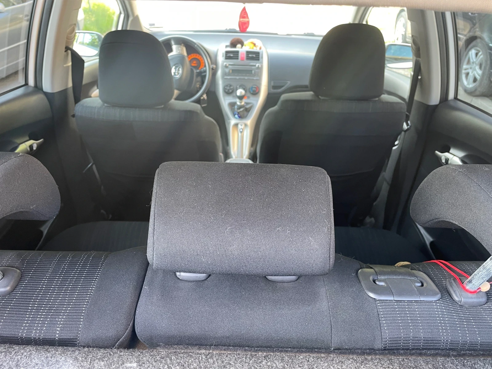 Toyota Auris, снимка 8 - Автомобили и джипове - 55726973