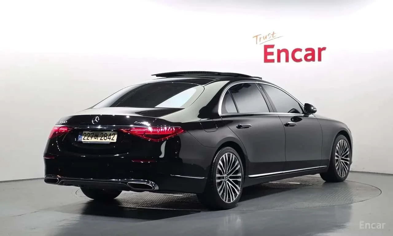 Mercedes-Benz S 580 * S580L 4MATIC * ЦЕНА ДО БГ, снимка 2 - Автомобили и джипове - 55736689