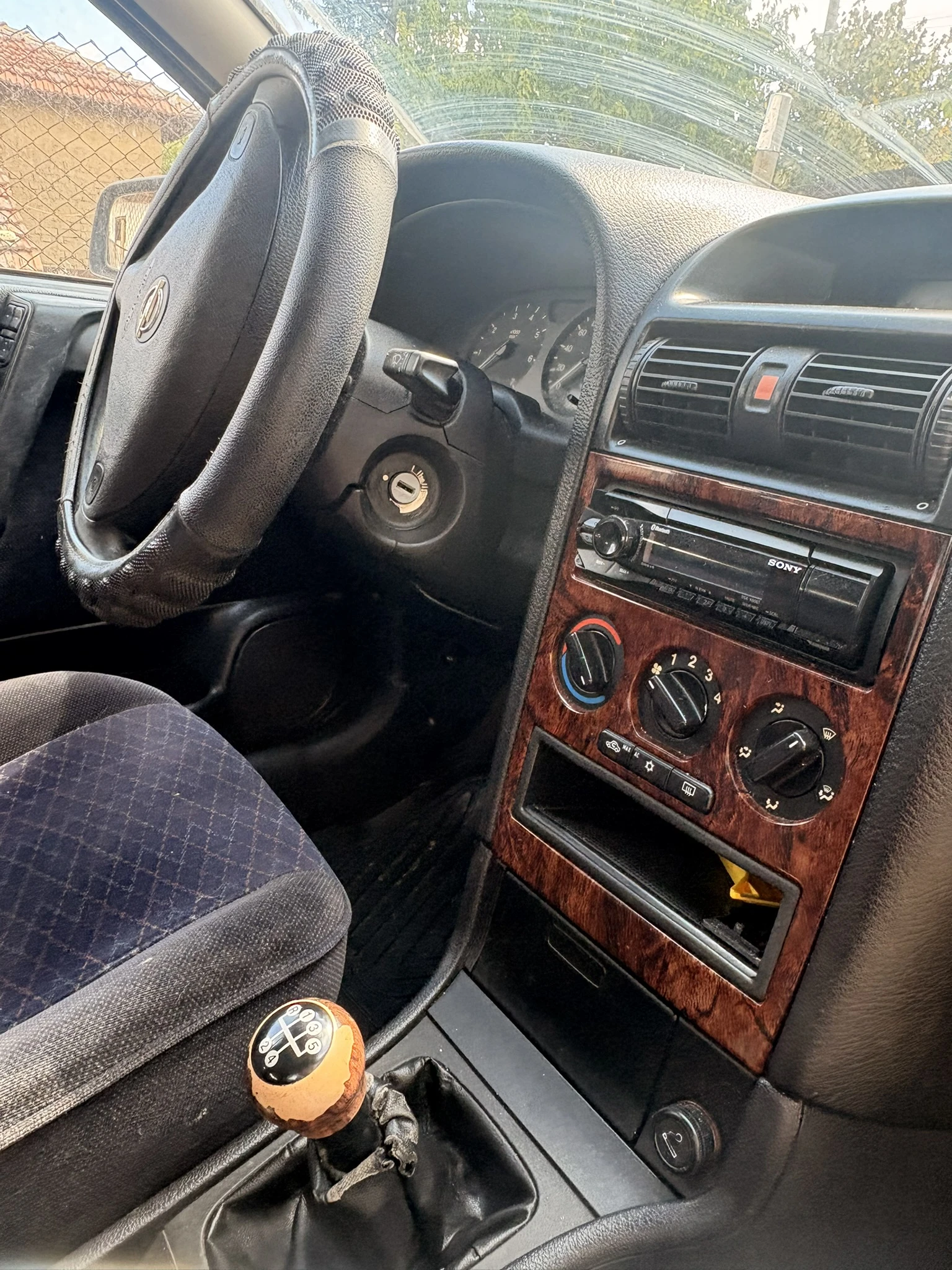 Opel Astra, снимка 8 - Автомобили и джипове - 55976817