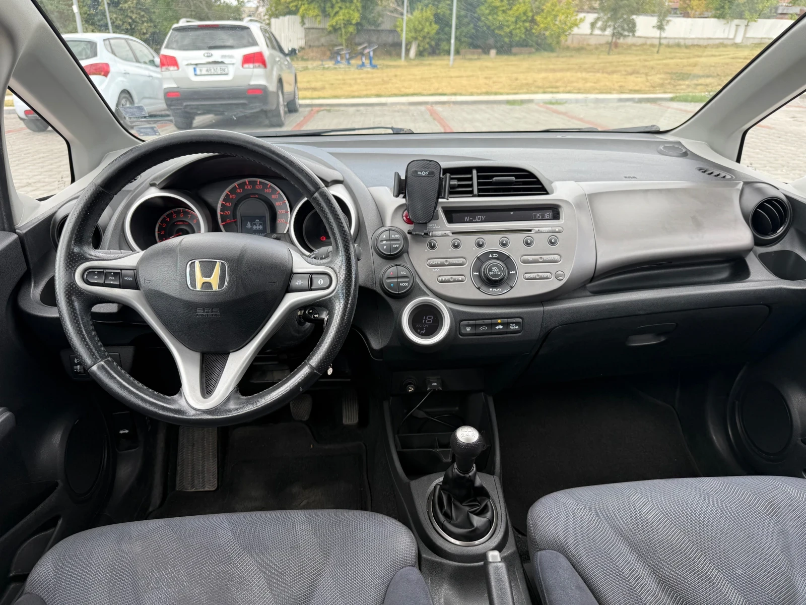 Honda Jazz 1.4, снимка 7 - Автомобили и джипове - 56115417