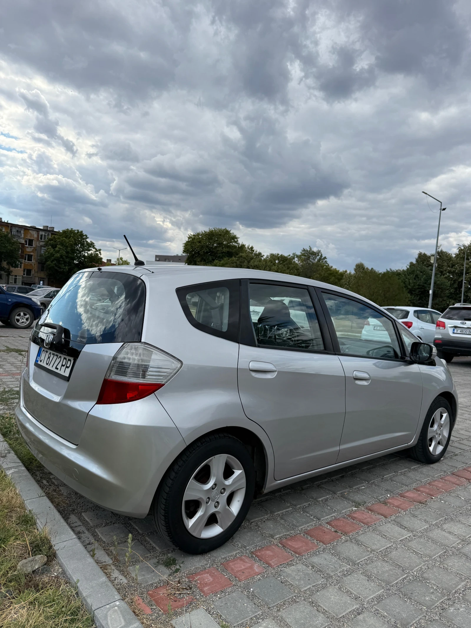 Honda Jazz 1.4, снимка 4 - Автомобили и джипове - 56115417
