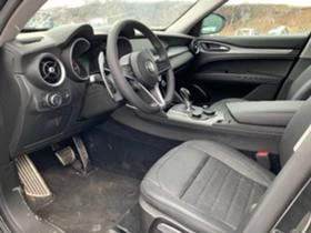 Alfa Romeo Stelvio 2.2D, Q4, 4x4, 3000km., снимка 13
